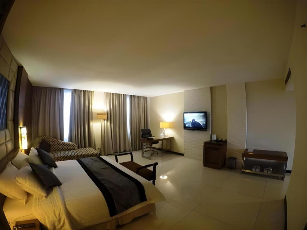 Kedaton Hotel Bandung Exterior foto